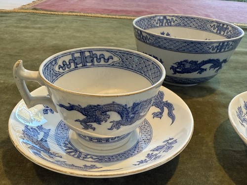 Booths blue dragon - booths, cups