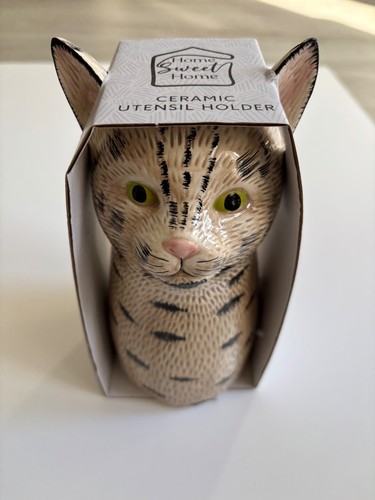 Ceramic utensil holder cat