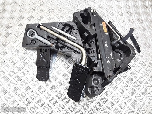 2006 audi spare wheel tool - q7,