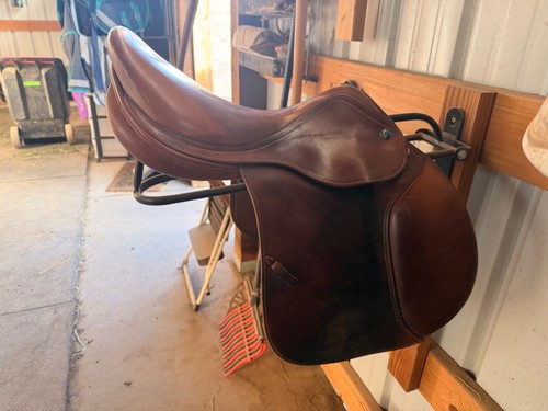 Prestige jump saddle - jump,