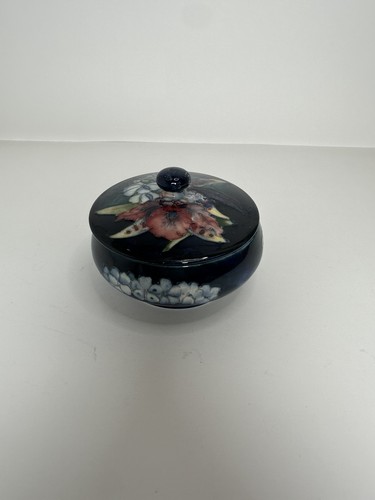 William moorcroft pottery - moorcroft,