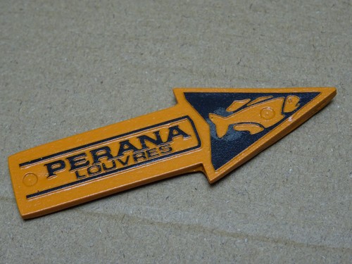 Perana louver louvre badge - louver,
