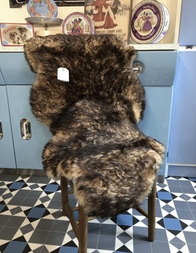 Sheepskin rug brown - sheepskin,