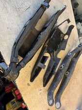 MERCEDES W211 SALOON  E CLASS