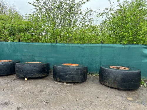 Big tyres and - tyres, rims