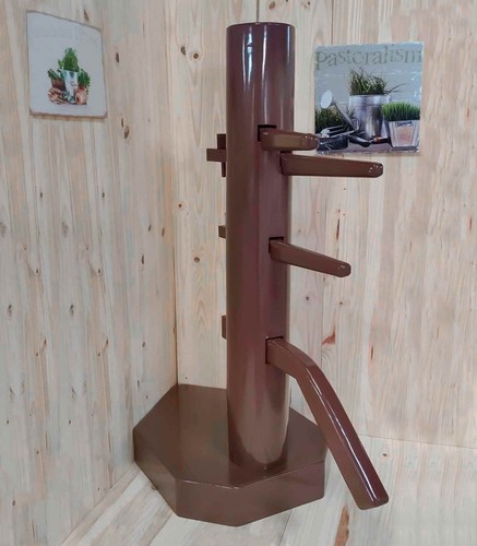 Wing chun wooden dummy closed - chun,