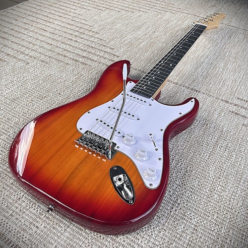 Cherry sunburst electric - cherry,