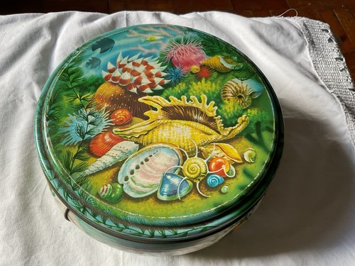 Superb vintage peek - superb, frean