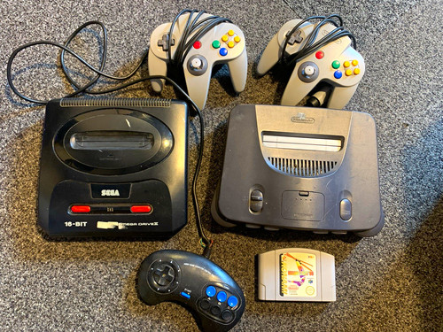 Retro console bundle - retro,