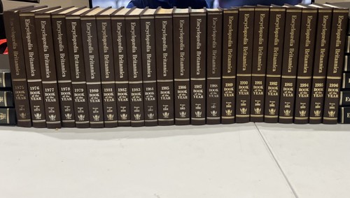 Encyclopedia britannica book - encyclopedia,