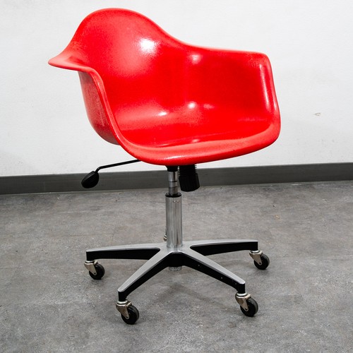 Mid century modern lounge - mid,