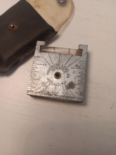 Rare magnetic piggyback - rare,