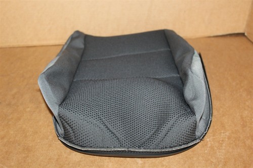Touran 2011 rear row - 2011-15,