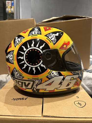 Valentino rossi 2002 moto - valentino, gp