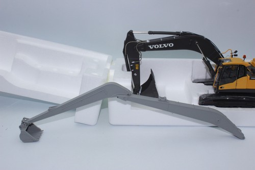 Long reach boom for - long,