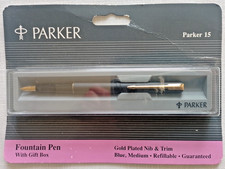 PARKER 15 Matte Black Fountain