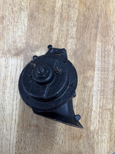 Lucas tpar513 classic car horn - car,