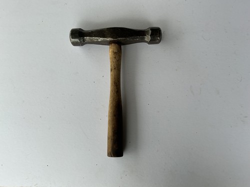 Large atha blacksmiths - large,
