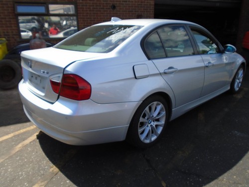 Bmw 318i e90 se - 318i, offside