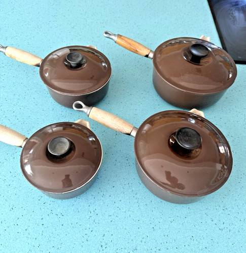 Creuset cast iron saucepan - iron,