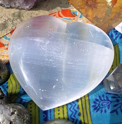 Stunning selenite heart - stunning,