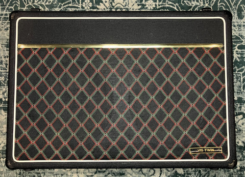 Vox v15 guitar amplifier - vox,