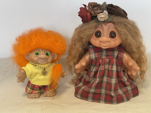 Two custom dam - dam, trolls