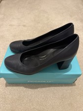 Ladies Navy Leather Cabin Crew