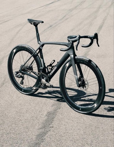 Trek madone slr axs gen8 - trek,