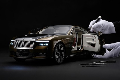 Rolls royce spectre fully - rolls-royce,