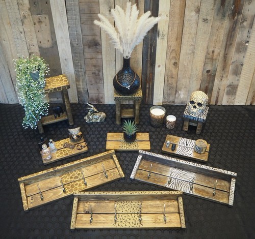 Animal print coat rack - ,