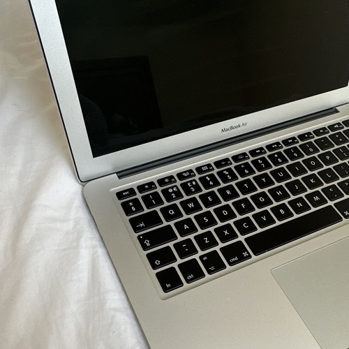 Apple macbook air inch - apple,