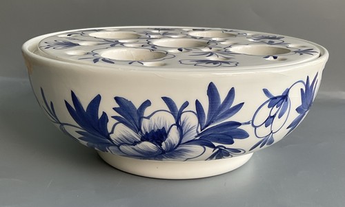 Past times ceramic bulb vase - past,