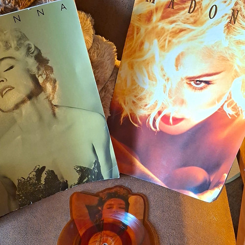Madonna 1990 blond ambition - blond,