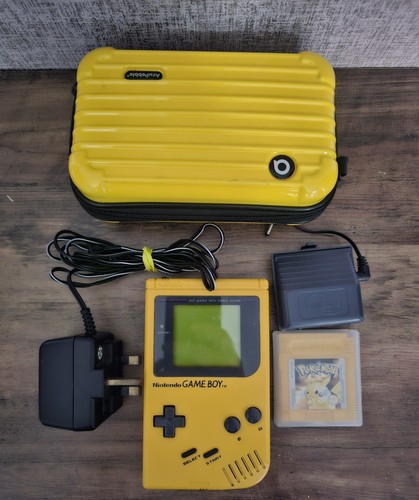 Nintendo game boy yellow - game,