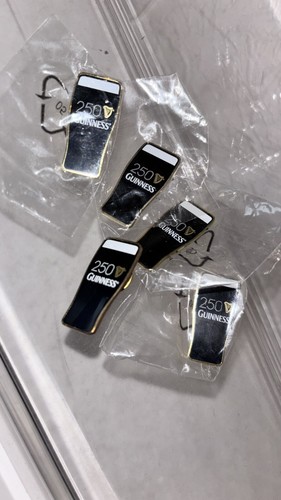 Guinness 250 enamel - pin, badge