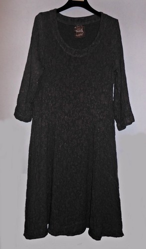 Out xile dark grey raised - out, of
