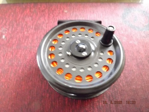 Rimfly regular fly - fly, with