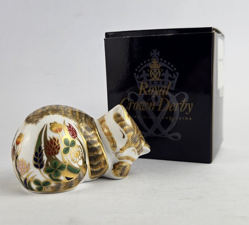 Royal crown derby - royal,