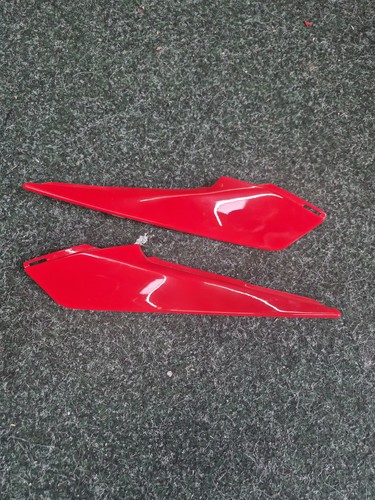 Seat side panels - side,