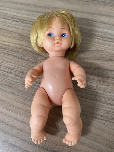 Vintage 1970s amanda jane doll - jane,