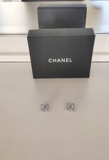 CHANEL  Interlocking CC