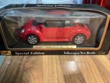 1:18 Volkswagen New Beetle