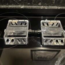 Vintage Old School Peregrine