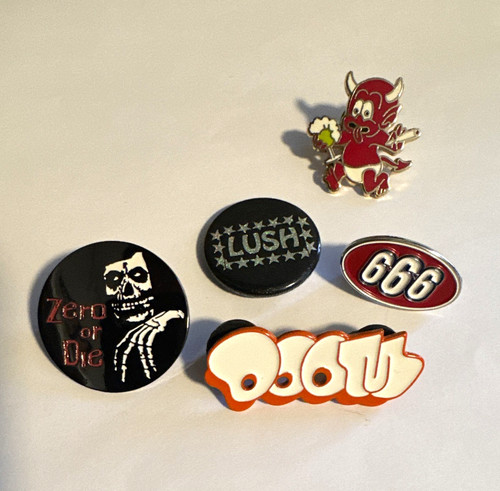 Supreme pin bundle palace - 5,