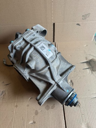 Bmw g20 330e 330ex plug - bmw,