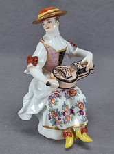 Meissen Hand Painted Columbine Commedia Dell'Arte Circa 1740s