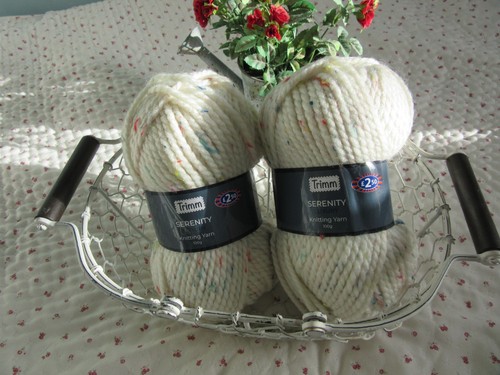 Cream multicoloured fleck - multicoloured,