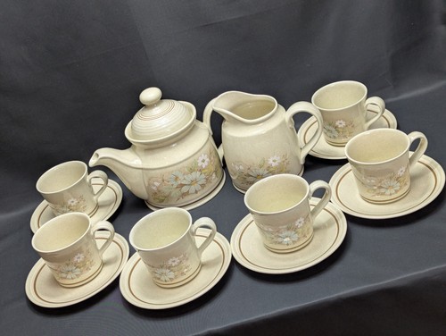 Royal doulton tea service - royal,