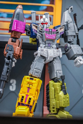 Genuine blokees transformers - blokees,